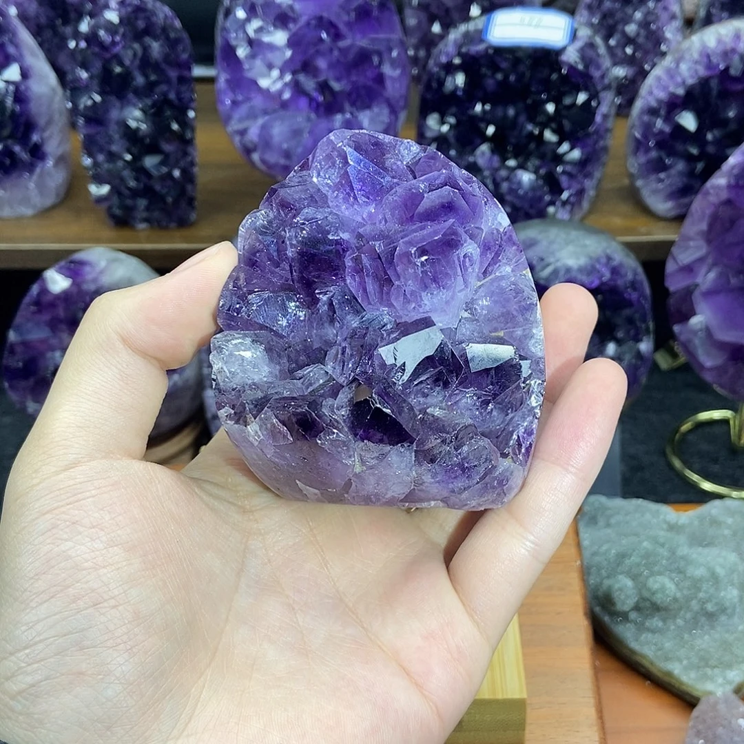 大型摆件（非配饰）紫晶未镶嵌