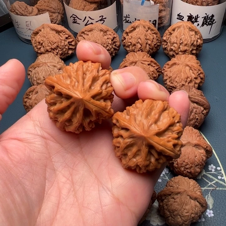 吊坠文玩核桃36龙门涧