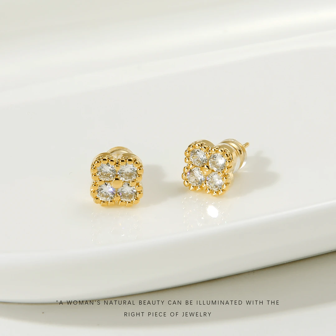 铜合金合成锆石耳饰 【迷你四叶草】气质百搭耳钉A698