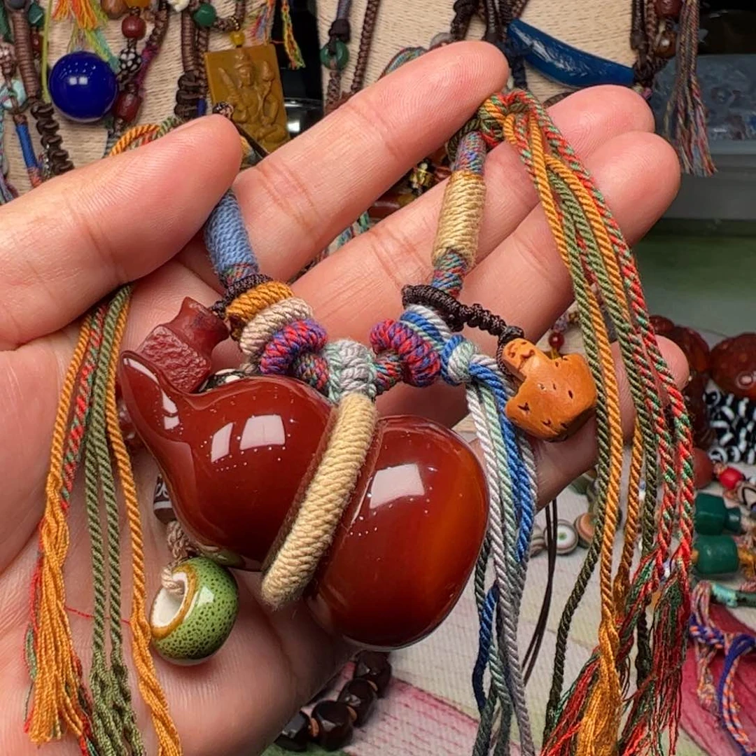 玛瑙/玉髓颈饰未镶嵌