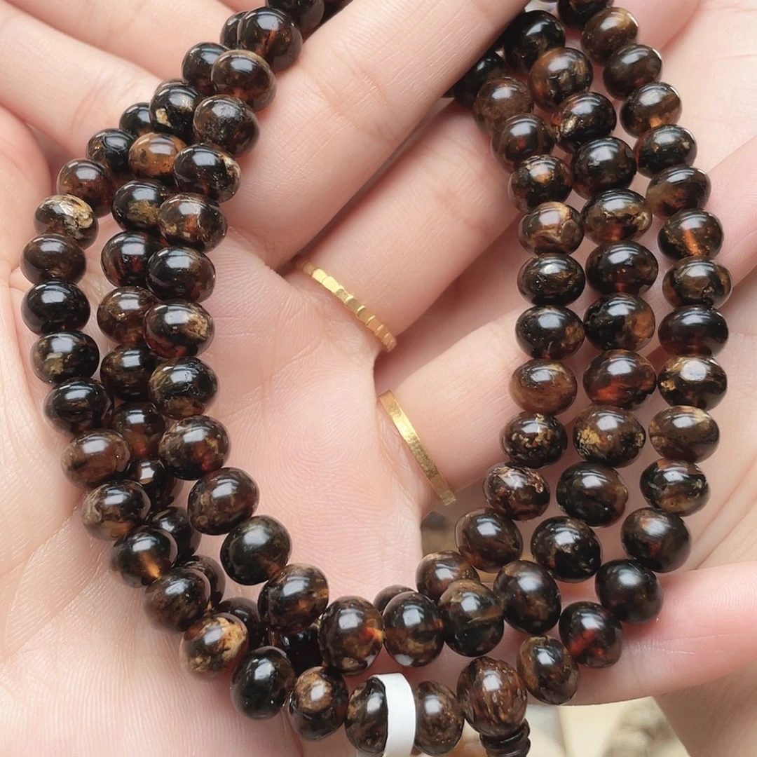 琥珀未镶嵌裸石8+