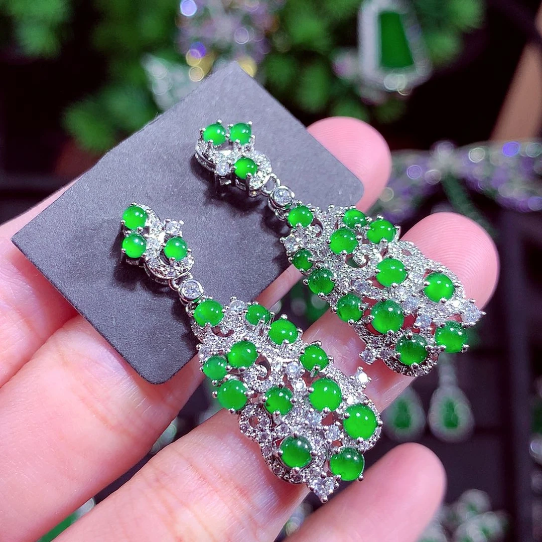 颈饰未镶嵌翡翠天然