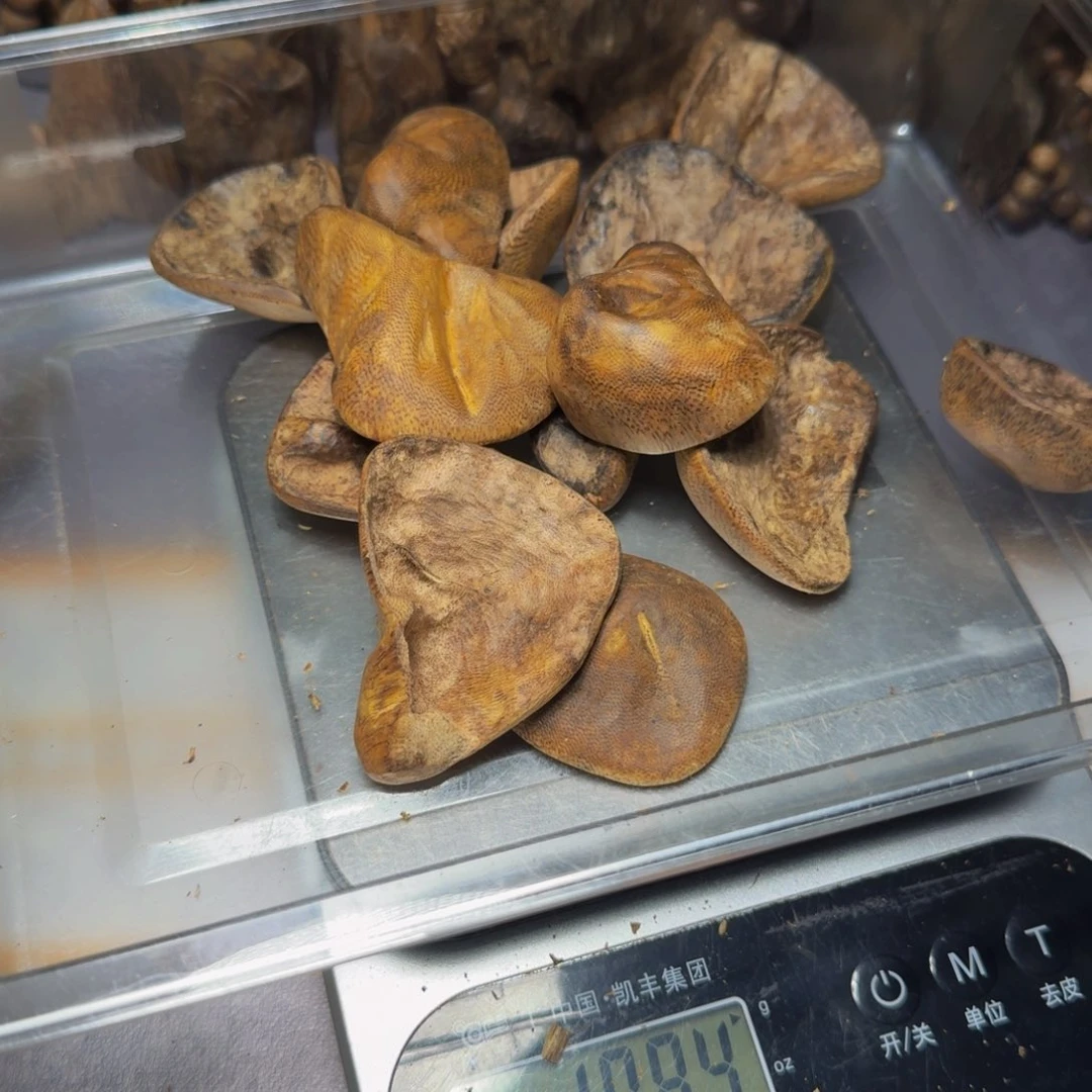 帝***震木白棋包头原材料108克