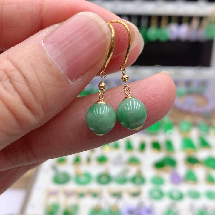 翡翠18K金镶嵌耳饰