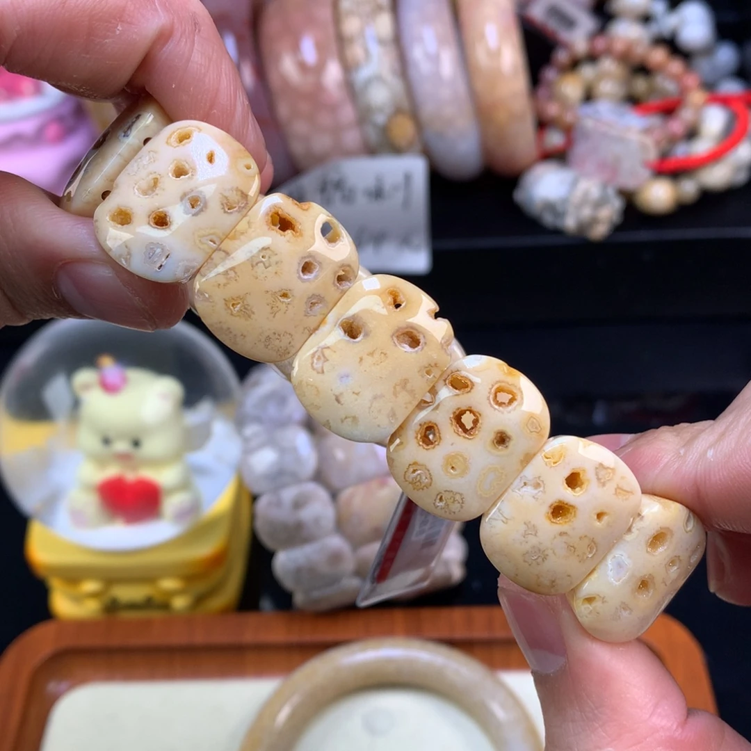 硅化珊瑚（珊瑚玉）未镶嵌颈饰93号奶酪共生