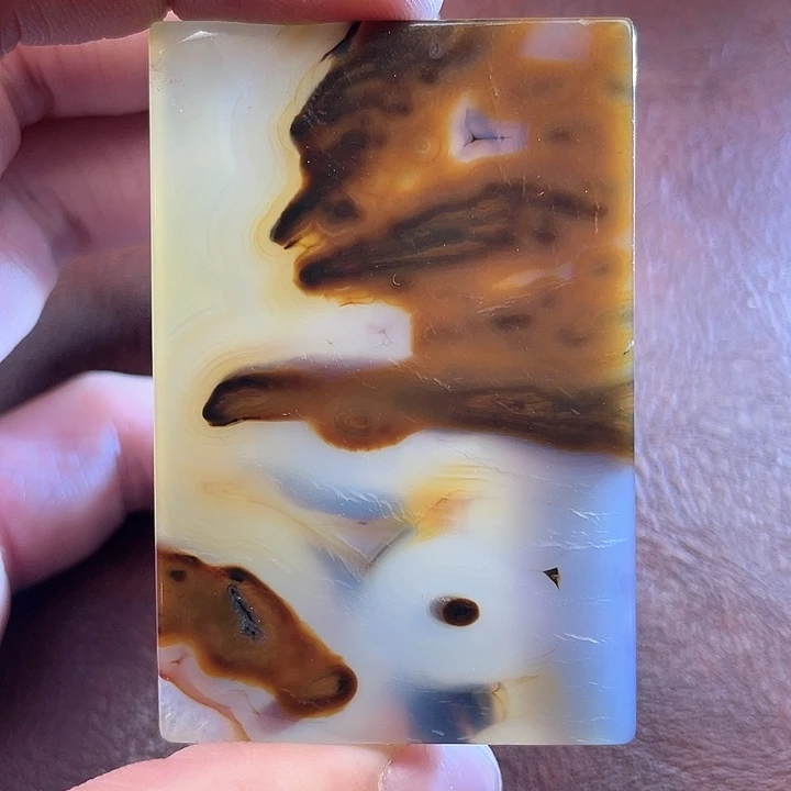 玛瑙/玉髓颈饰合金徽****家