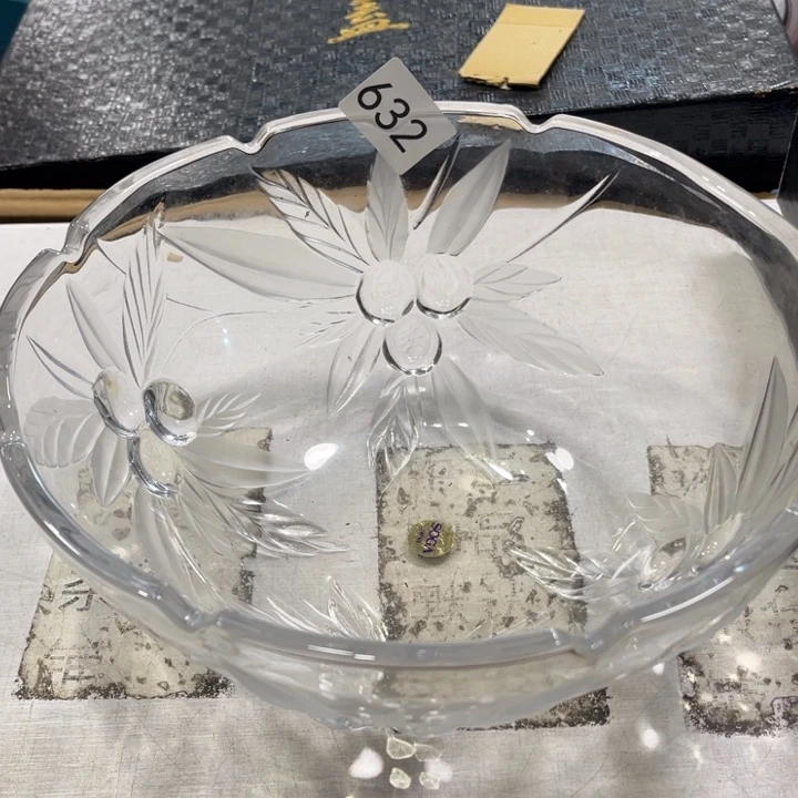 盖碗瓷器制作工艺精湛