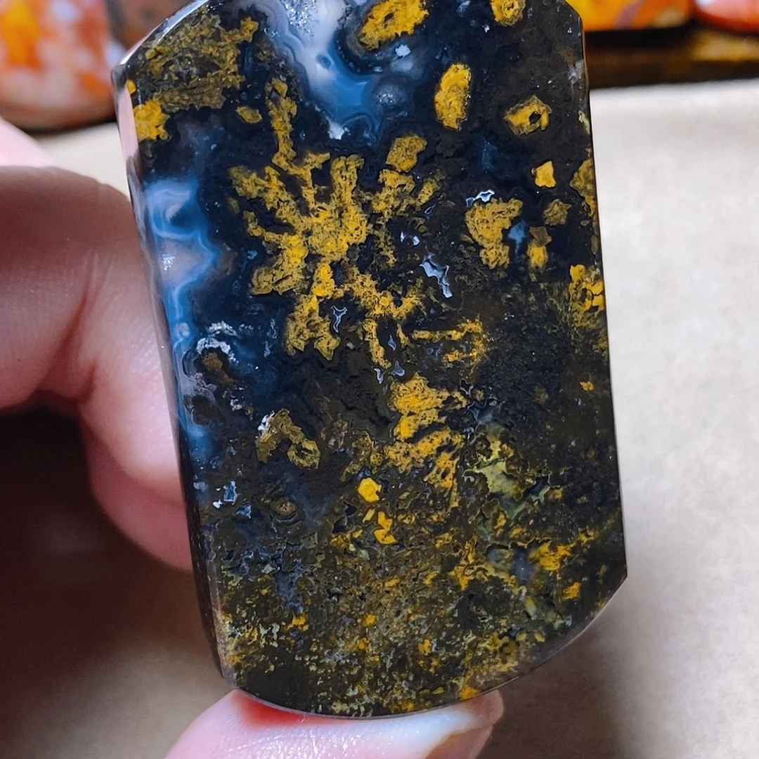 未镶嵌颈饰玛瑙/玉髓朝****8