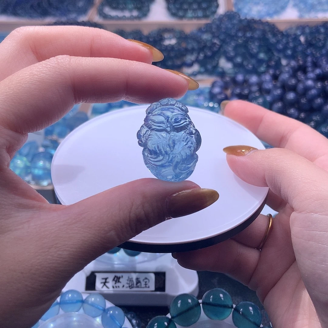 未镶嵌手串海蓝宝石狐狸吊坠【300元】要拍3件