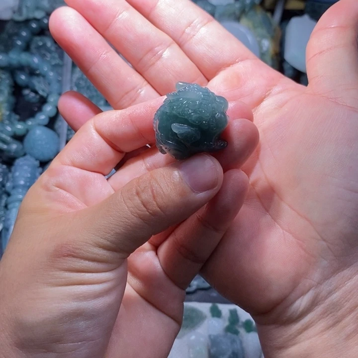 未镶嵌定制翡翠风**痕毛