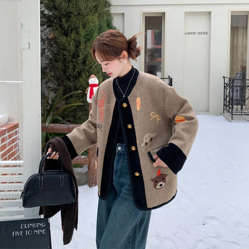 韩系小香风设计感刺绣羽绒服2025冬季新款复古轻奢风90白鸭绒外套