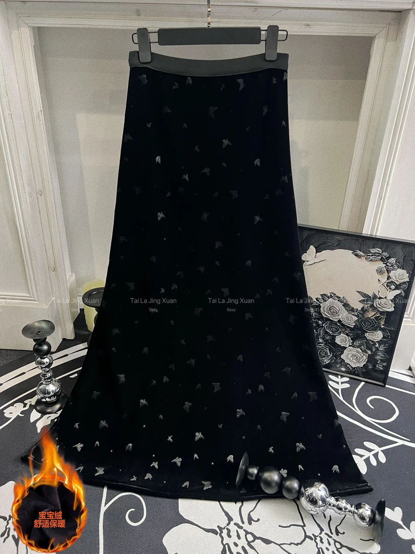 绝美蝴蝶印花金丝绒半身裙女秋冬裙子2025新款黑色显瘦包臀鱼尾裙