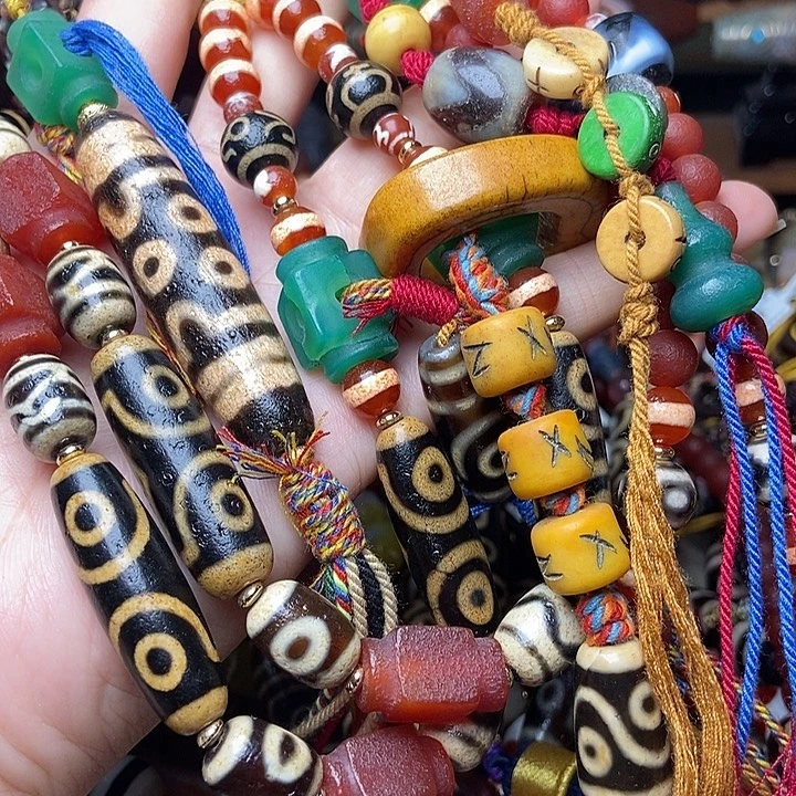 多宝天珠脖挂一条