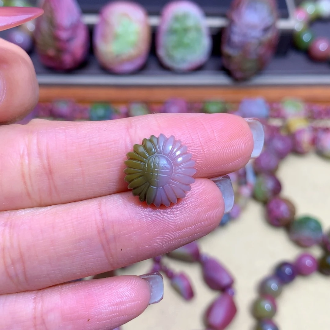 玛瑙挂件未镶嵌盐源