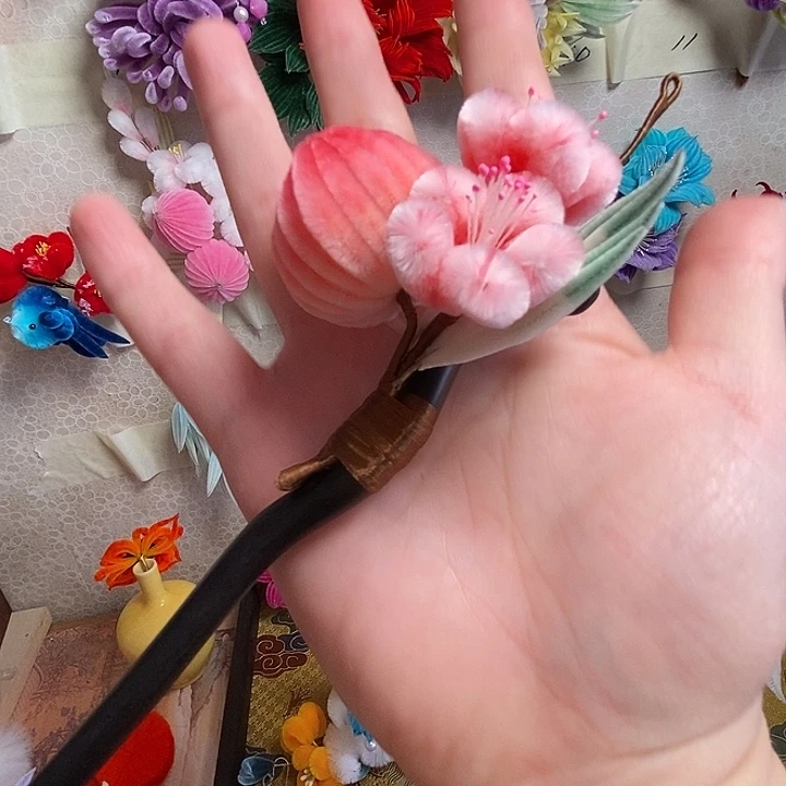 醋酸铁合金非遗绒花桃子发簪