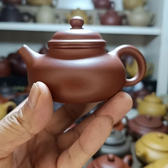 茶壶紫砂原矿清水泥容天160cc内推半手工