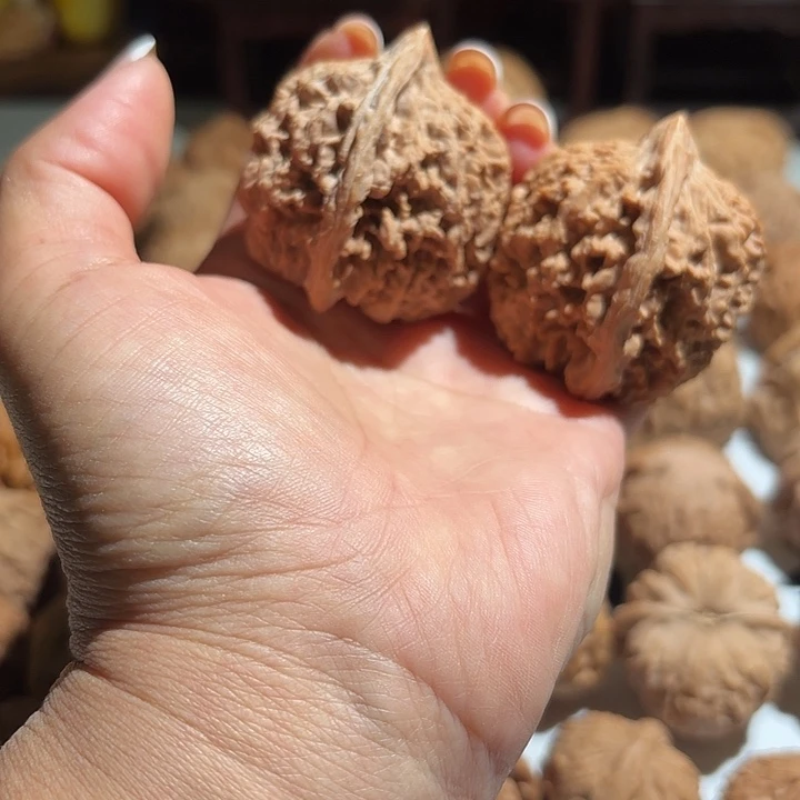 ****)核桃文玩核桃满天星