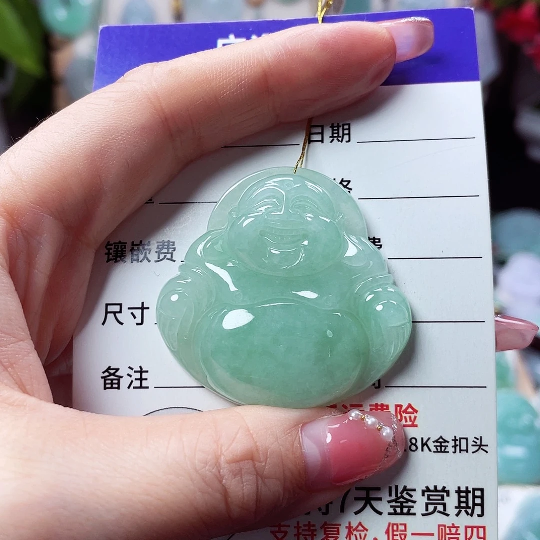 翡翠未镶嵌颈饰佛公51