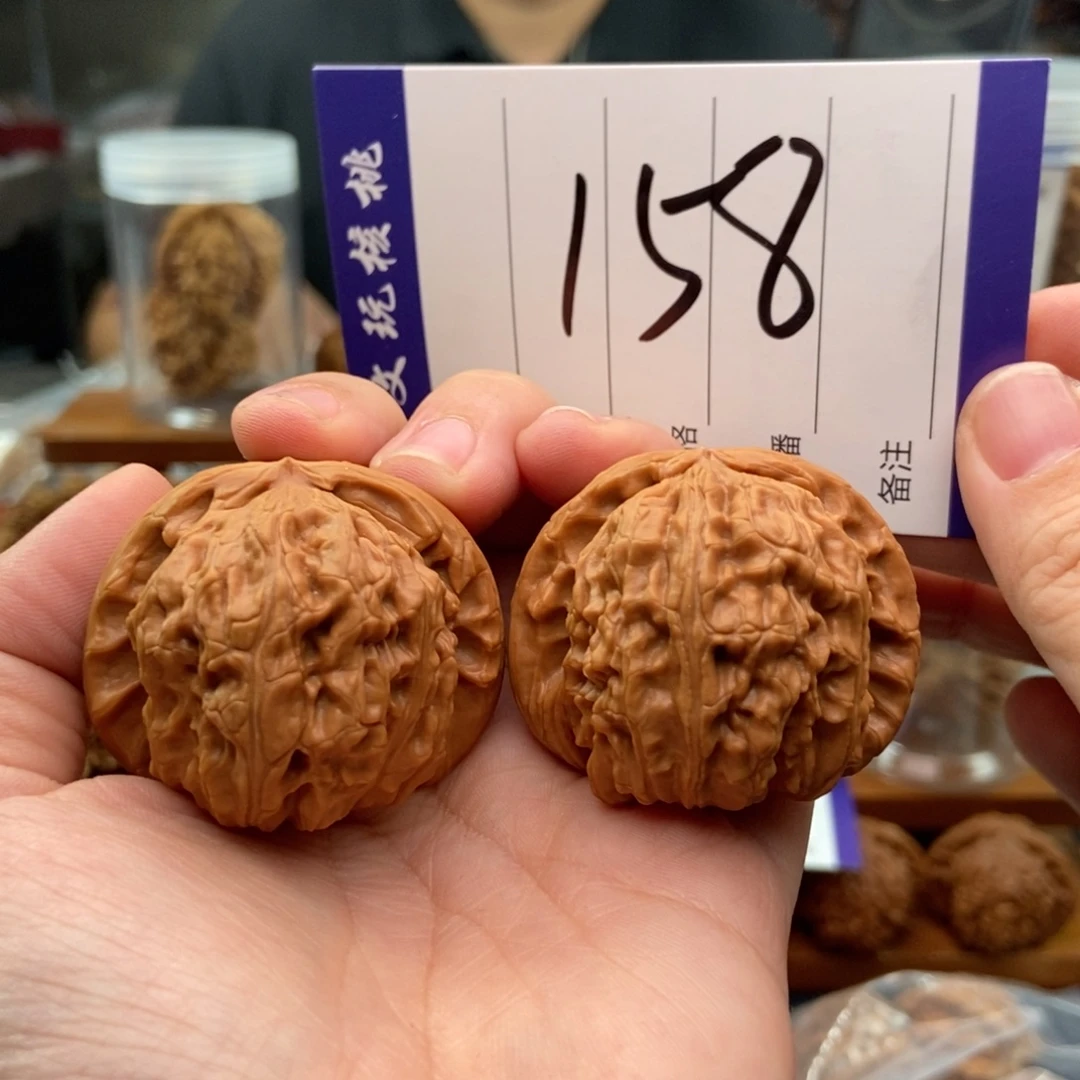 文玩核桃把件43白狮子