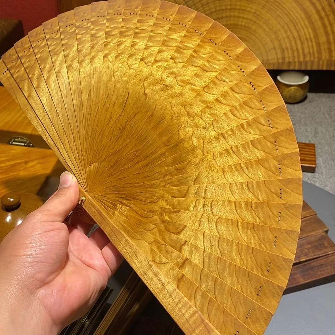 金丝楠鹤****跃金丝楠木金丝楠木