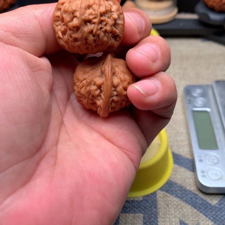 桃核吊坠核桃好看