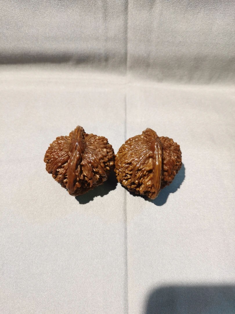 二弟精品五年回血满天星文玩核桃