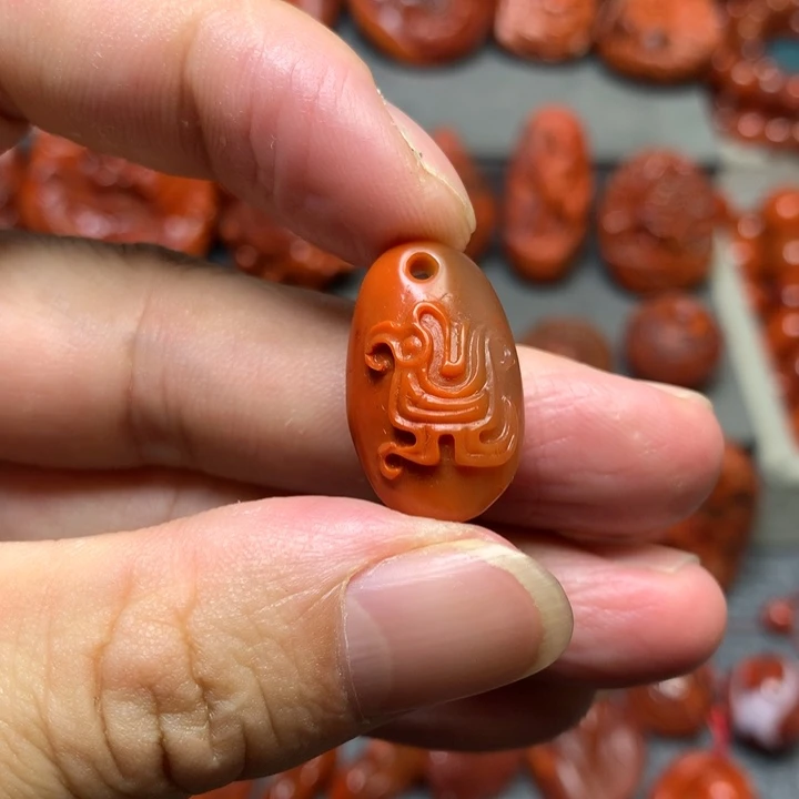 吊坠(不含链)未镶嵌南红玛瑙