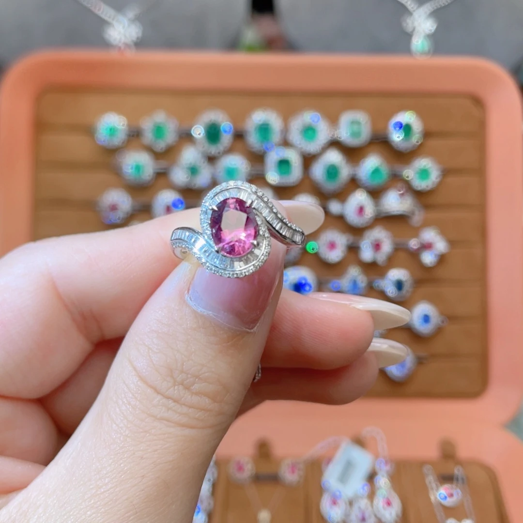 戒指18K金镶嵌彩色蓝宝石无烧帕帕拉恰2