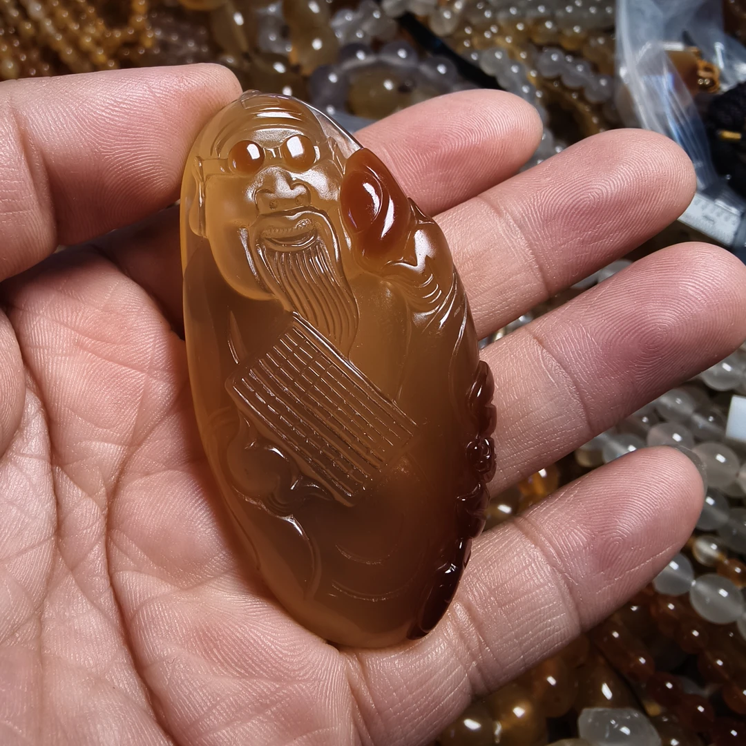185号北红天然玛瑙神算子吊坠