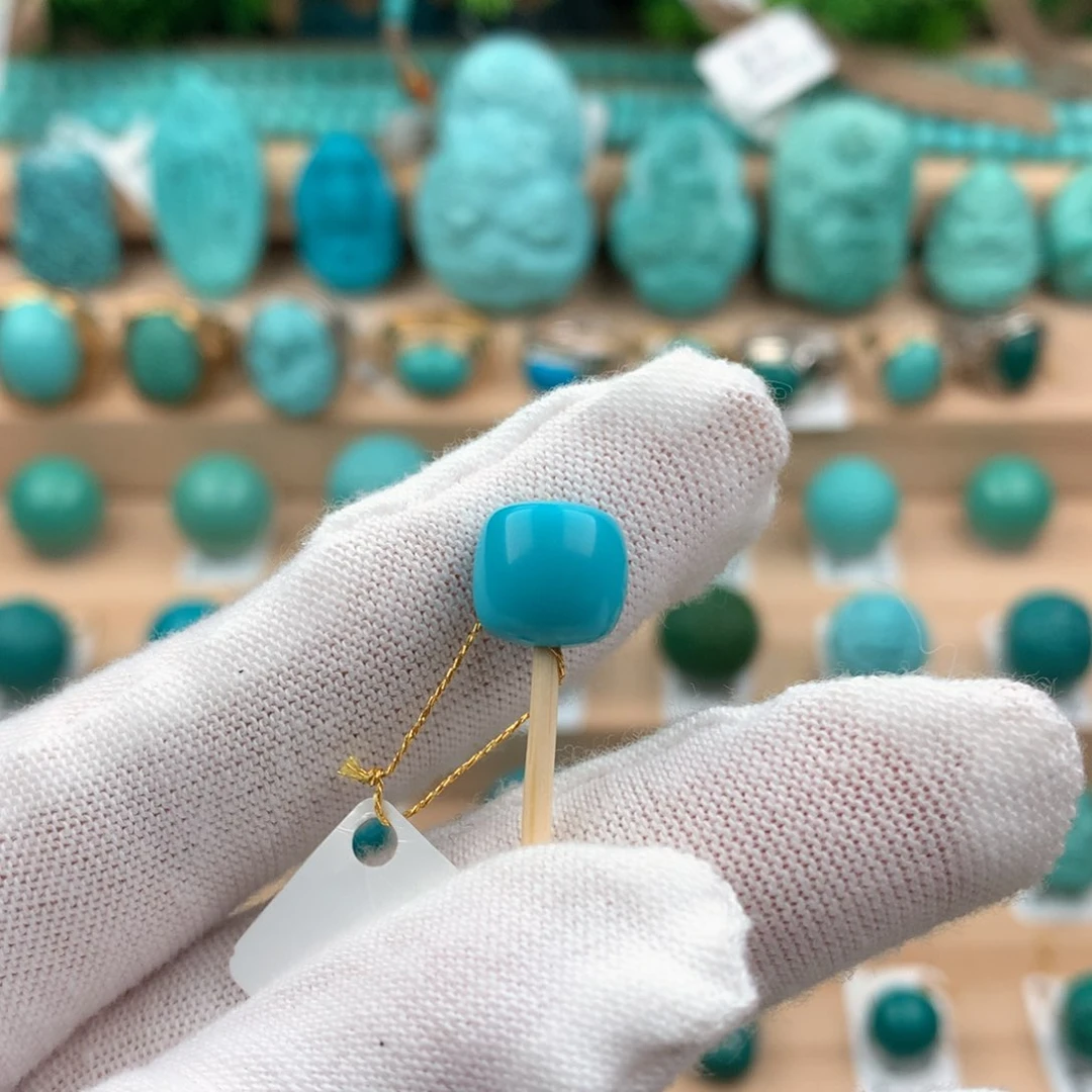 绿松石配饰未镶嵌9.5-9.0