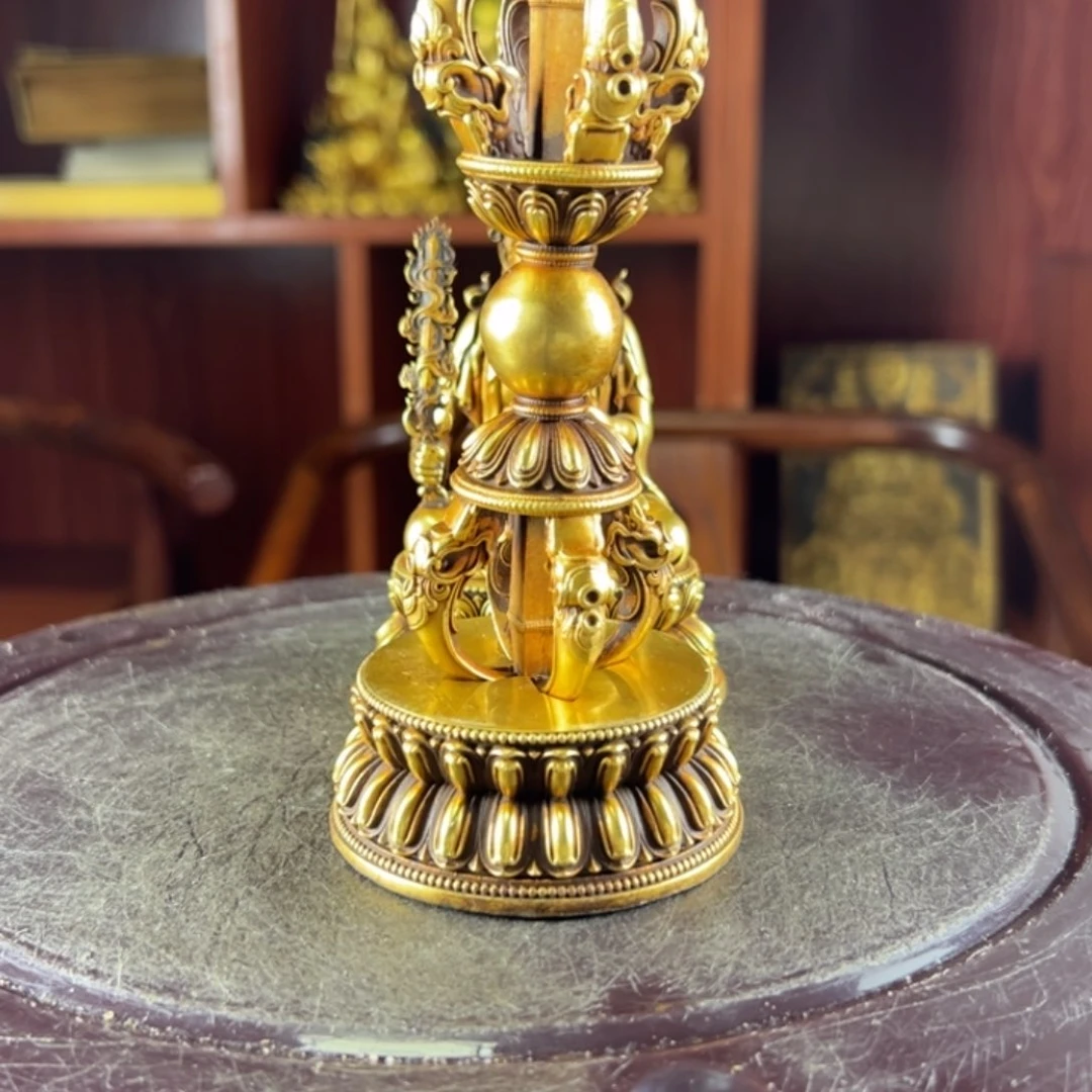 方*閑佛像的造型和造型