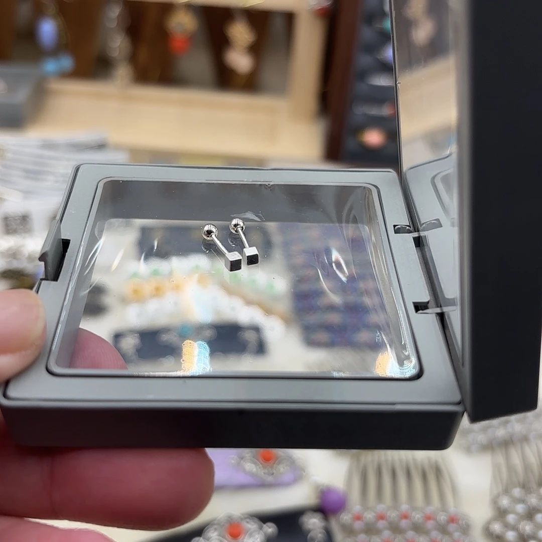 纯银手工耳饰一对