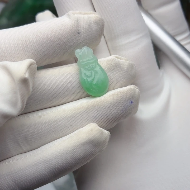 翡翠裸石福利定制不退换