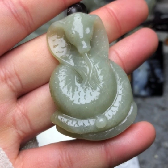 和田玉挂件未镶嵌