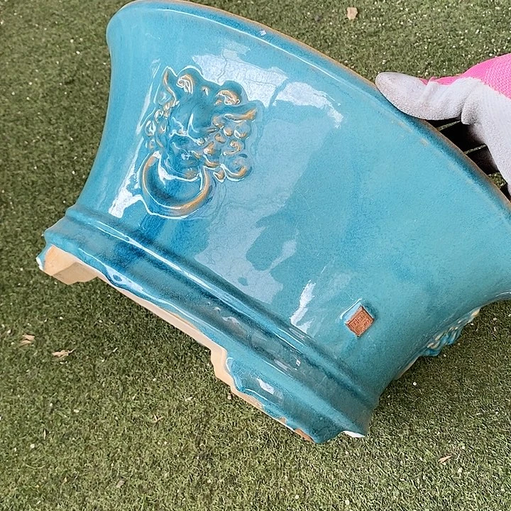 紫砂花盆念****止2。