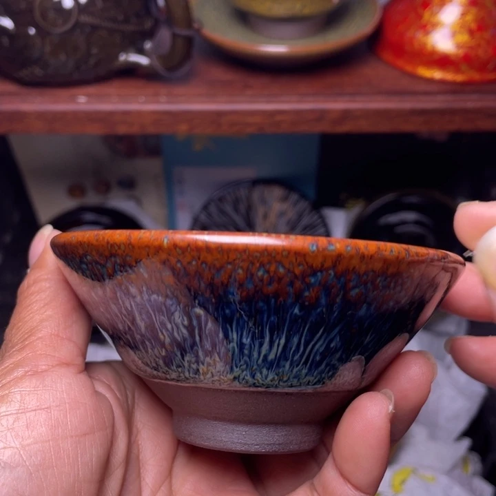 茶盏在我家吃完东西后