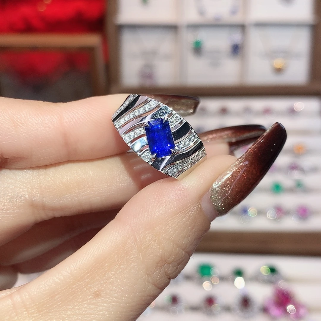 蓝宝石18K金镶嵌戒指1.24ct/天然宝石/七天无理由