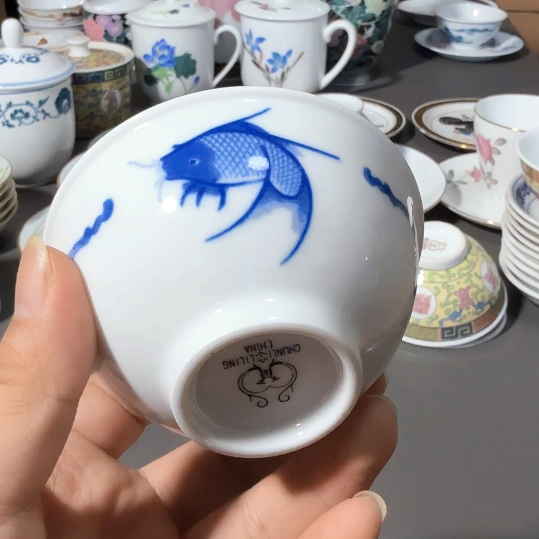 醴陵群力釉下五彩9.5厘米小茶碗微瑕