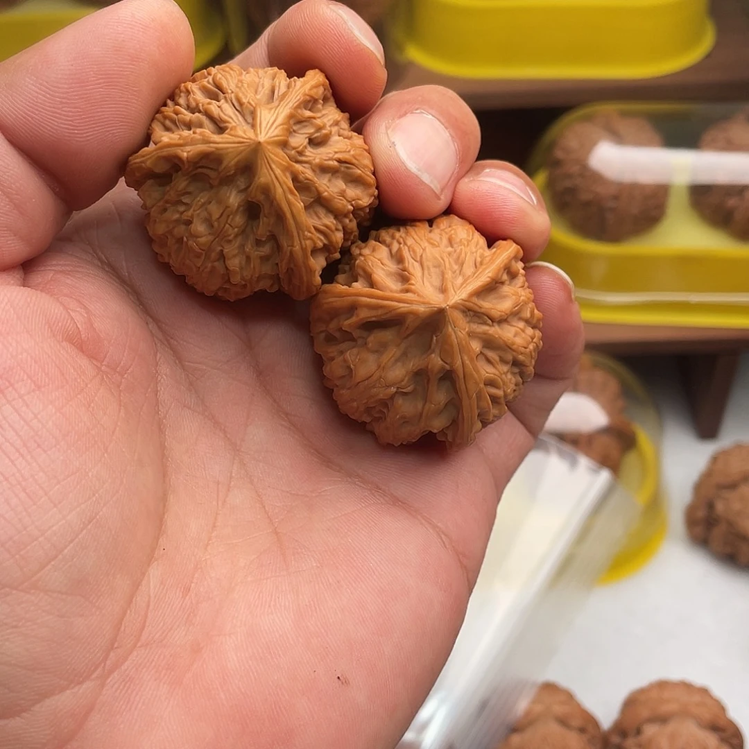 吊坠文玩核桃文山三棱