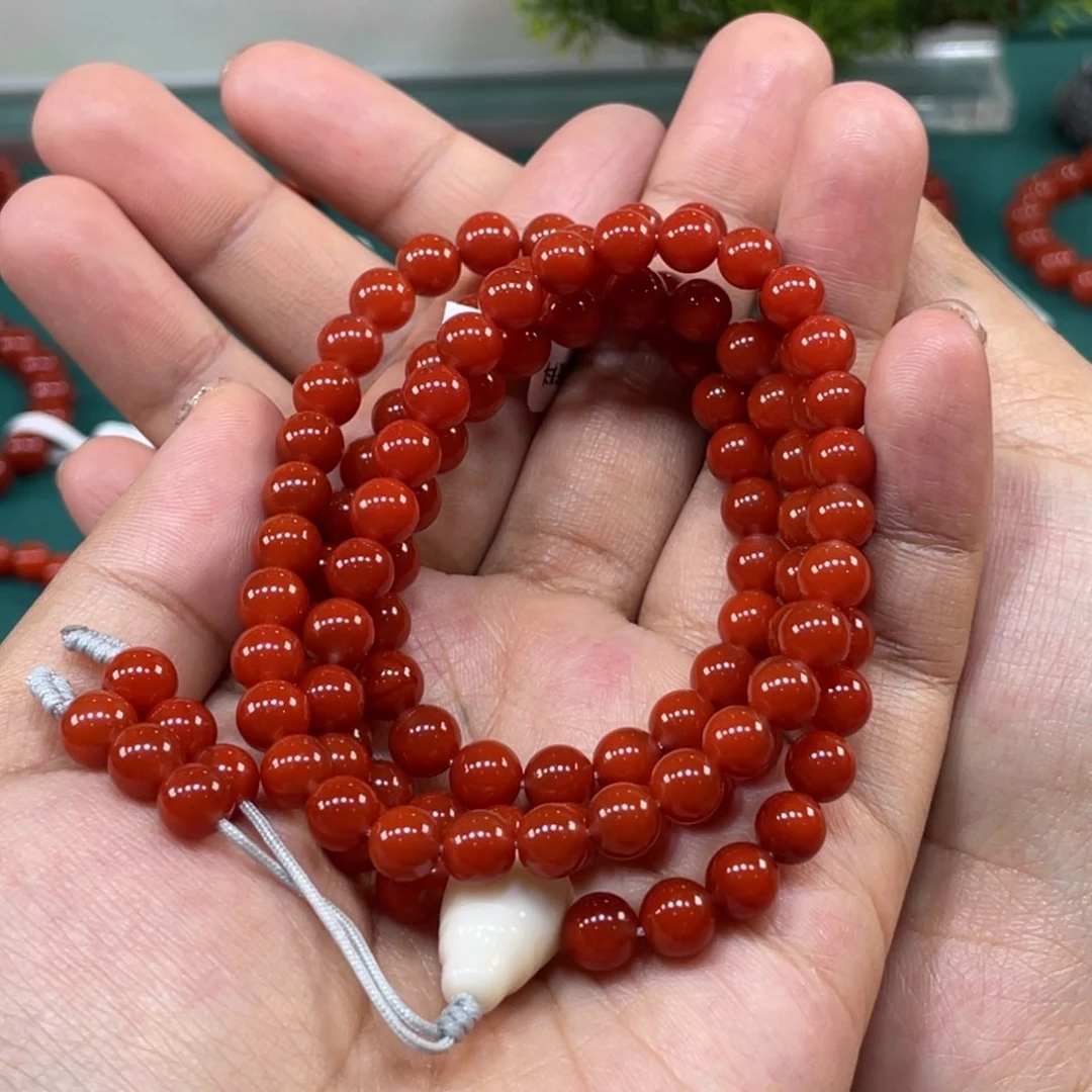 南红玛瑙原矿南红览坡锦红108卡6未镶嵌