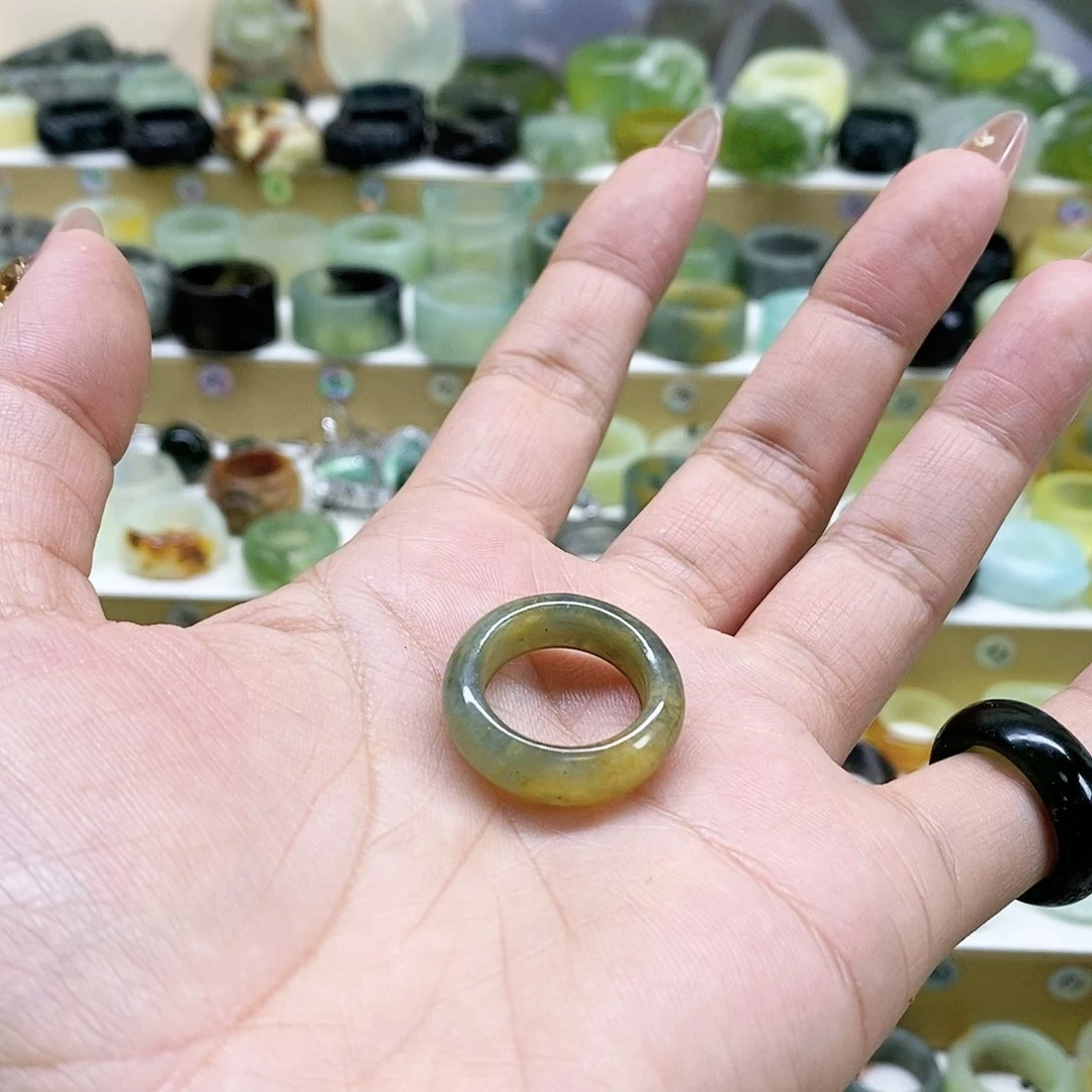 岫玉天然玉石未镶嵌柠***?