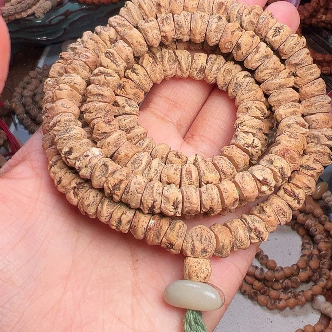 乌***我柏香籽/百香籽吊坠