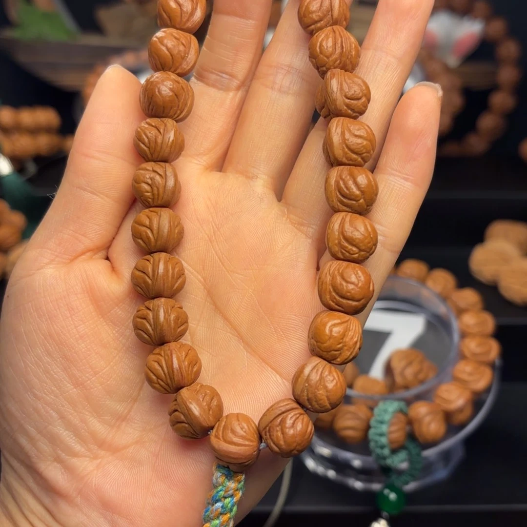 桃核吊坠野生玉龙脊13尺寸