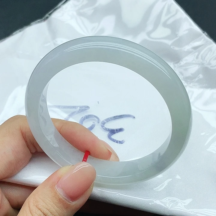 未镶嵌手镯翡翠302