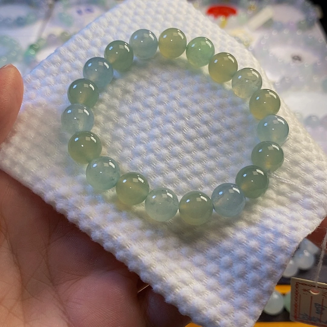 定制翡翠未镶嵌翡翠.