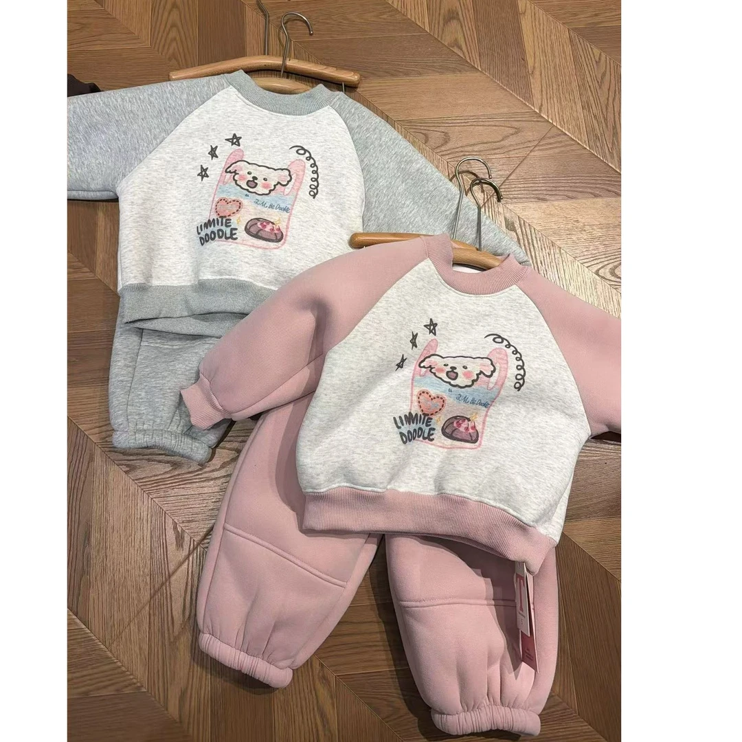 新款爱心小狗一体绒加厚儿童卫衣套装6989