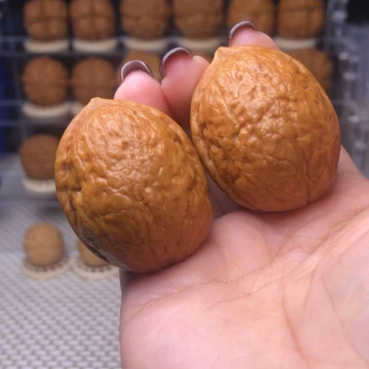 文玩核桃把件49号粗筋大屁桃38尺