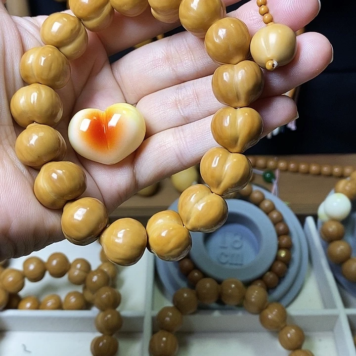 猴头核桃手串全品带配饰