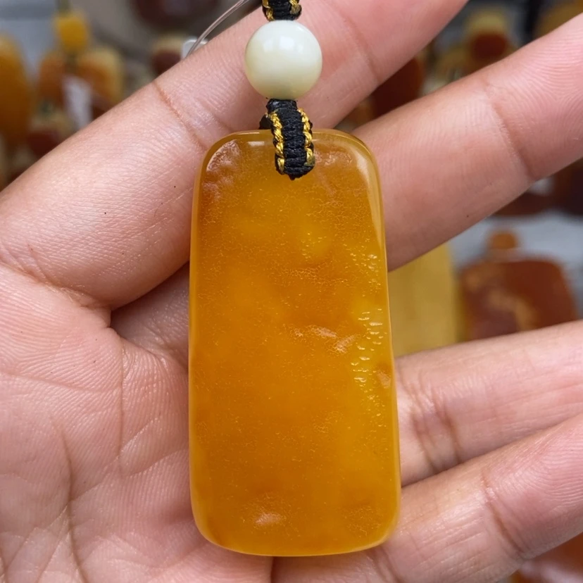 【闪购商品】未镶嵌颈饰琥珀