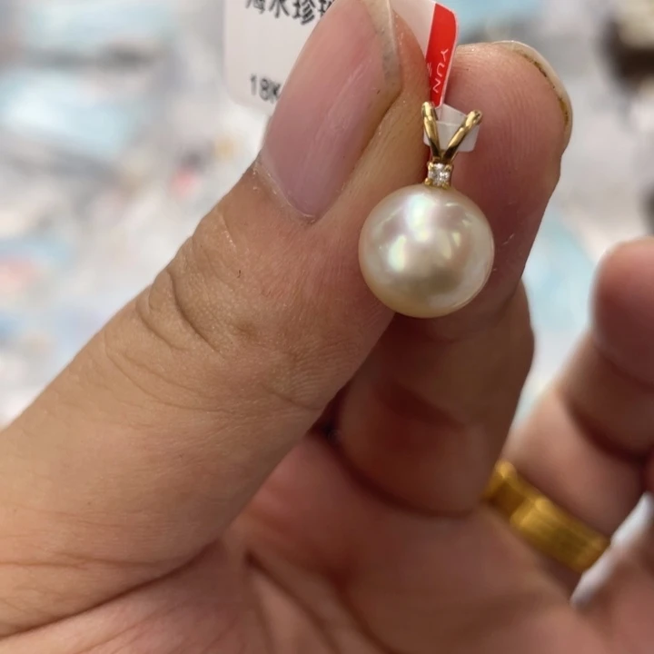 颈饰海水珍珠18K金镶嵌